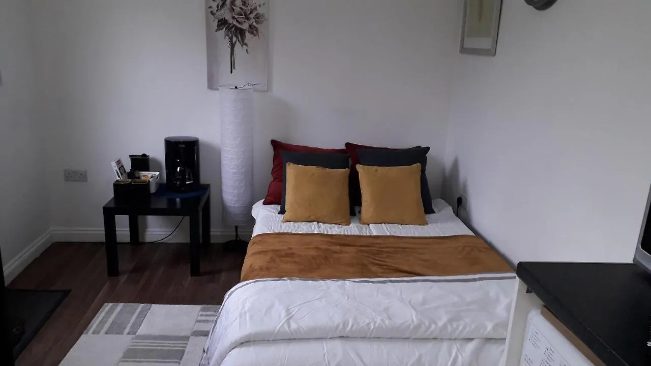 Cosy London Holiday Home